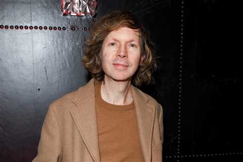 Beck Rolls Out Dates For 2026 North American Ride Lonesome Tour