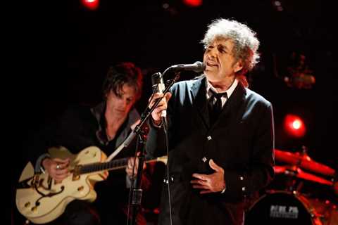 Bob Dylan Adds a Dozen Dates to Summer 2026 Rough and Rowdy Ways Tour
