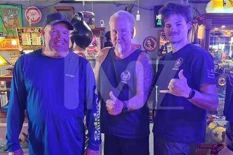 'Storage Wars' Star Darrell Sheets Seen Smiling Hours Before Death