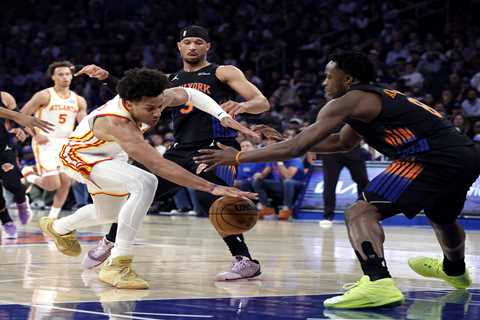 Knicks continue to throw breakout Hawks star Jalen Johnson off his game