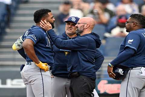 Rays star Junior Caminero exits game after fouling ball off face in scary scene