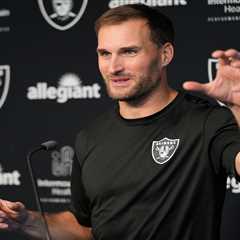 Week 1 NFL starter odds: Kirk Cousins favored over Fernando Mendoza