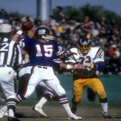 Craig Morton, Super Bowl winner and former Giants QB, dead at 83