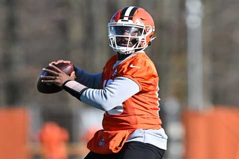 Quarterback P.J. Walker retires at 31 years old after overcoming odds for NFL shot
