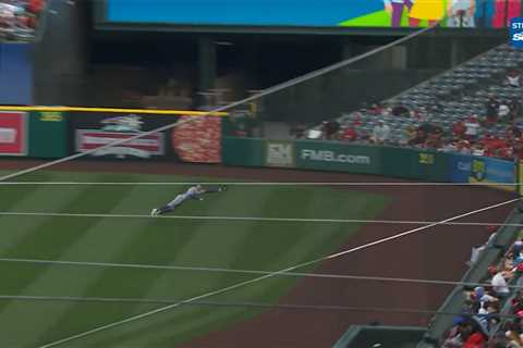 Gary Cohen breaks out SAT word to describe Carson Benge’s highlight-reel Mets catch