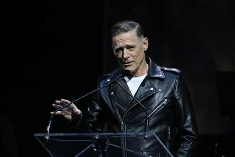 Bryan Adams’ ‘(Everything I Do) I Do It For You’ Music Video Passes 1 Billion Views on YouTube
