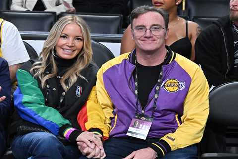Los Angeles mayoral candidate Spencer Pratt seen sitting in Jeanie Buss’ seats at Lakers playoff..