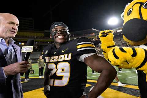 Missouri star running back Ahmad Hardy shot at concert