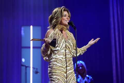 ‘I Think The Fans Will Be Happy’: Shania Twain on Her First Time Hosting the ACM Awards — And..