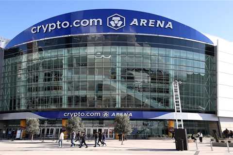 SoCal legend Lisa Leslie becomes the first WNBA player to get a statue outside Crypto.com Arena