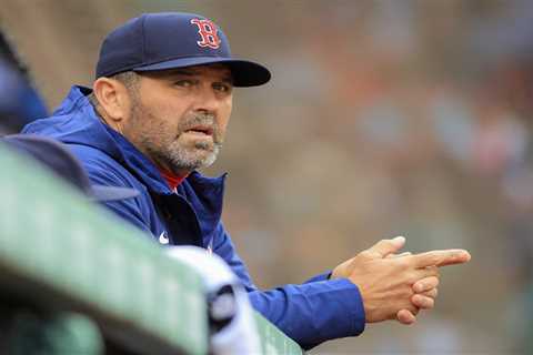 Jason Varitek’s wife takes shot at Red Sox GM after franchise icon’s coaching ouster