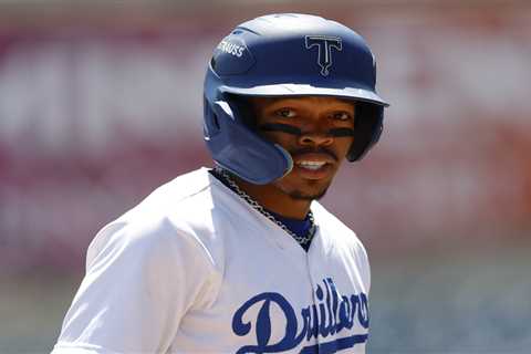 Dodgers stud prospect injured after freak encounter with team bat dog