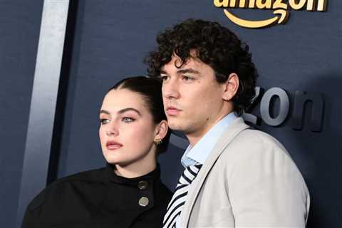 How Big a Streaming Bump Is ‘Off Campus’ Giving Elton John, Audrey Hobert and Dozens More Classic..