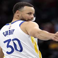 Warriors’ Steph Curry signs 10-year shoe deal with Li-Ning to take Curry Brand global