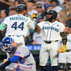 Just about everything goes wrong in Mets’ ugly loss to Mariners
