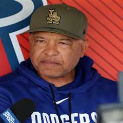 Dave Roberts blasts Dodgers rivals’ ‘lazy’ spending criticism: ‘Look in the mirror’