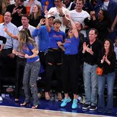 Girls Just Wanna Have Pun: Watch Taylor Swift & Haim Sisters Dance in Their Jokey Custom Jerseys on ..