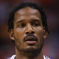 Ex-NBA Star Trevor Ariza Reveals 4-Figure Monthly Salary in Court