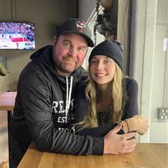 Former Blackhawks forward Kyle Calder dead at 47 as daughter posts touching tribute