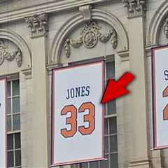 Patrick Ewing Mix-up Rocks Knicks Championship Celebration
