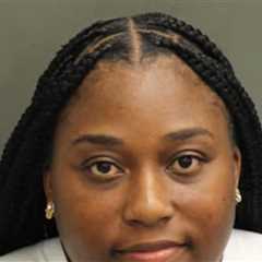Woman Faces Over 100 Felony Charges For Allegedly Leaking Info to Drug Ring