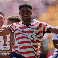 What happened on USMNT’s confusing second goal against Australia — and why it wasn’t offisde