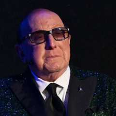Clive Davis, Legendary Music Executive, Dies at 94