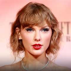 Taylor Swift Intercepts Tight Ends and Friends Concert With Surprise Performance