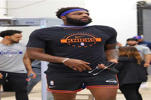 First look at Mitchell Robinson’s broken pinky as Knicks drama swirls on eve of NBA Finals