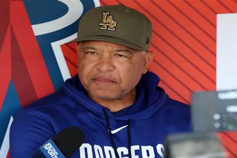 Dave Roberts blasts Dodgers rivals’ ‘lazy’ spending criticism: ‘Look in the mirror’