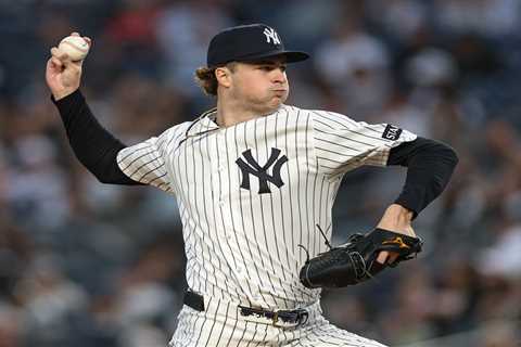 Yankees vs. Red Sox prediction: MLB Sunday picks, odds, bets