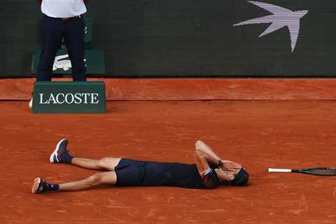 Alexander Zverev wins French Open for first career grand slam in five-set thriller