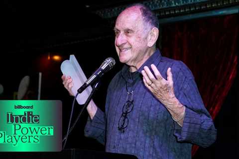 Richard Gottehrer Accepts the Lifetime Award From Brad Navin | Indie Power Players 2026