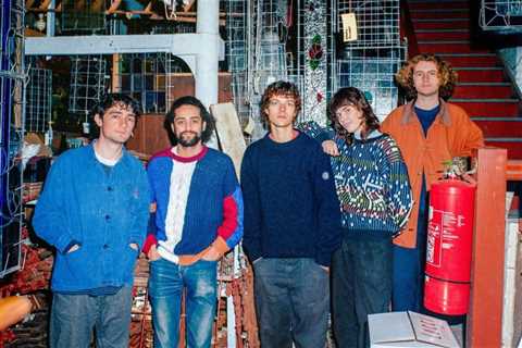 ‘You’ll Feel Like You Can Fly’: Any Young Mechanic Drop ‘Modern Shoe,’ Talk Touring Europe and..
