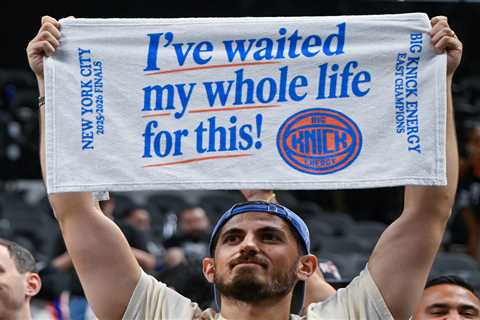 Ecstatic Knicks fans celebrate breaking championship drought at San Antonio Spurs’ Frost Bank Center