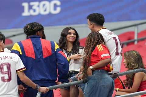 Spain’s teen phenom Lamine Yamal consoled by influencer girlfriend after shocking World Cup start