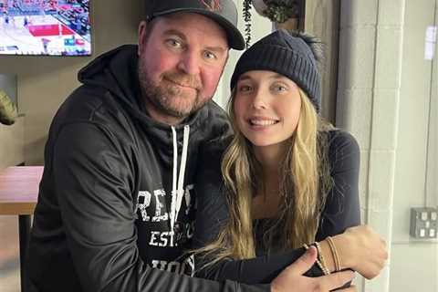 Former Blackhawks forward Kyle Calder dead at 47 as daughter posts touching tribute