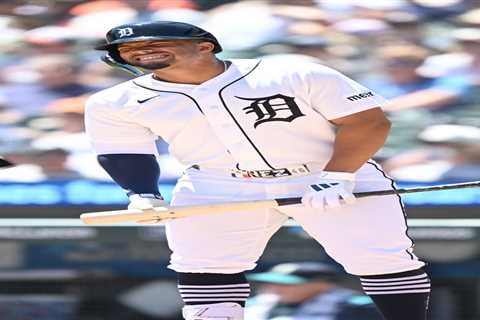 Tigers outfielder Wenceel Perez suffers injury in freak training room accident