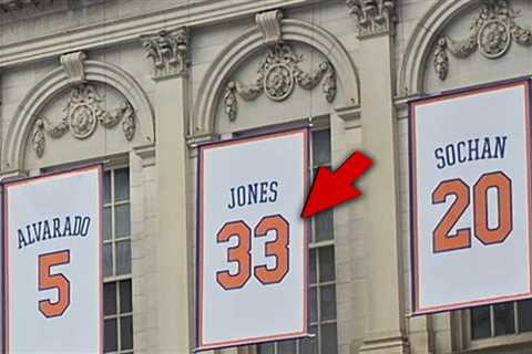Patrick Ewing Mix-up Rocks Knicks Championship Celebration