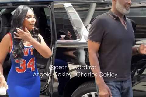 Angela Oakley Wore a Custom New York Knicks Jersey Gown by Hauzzavier