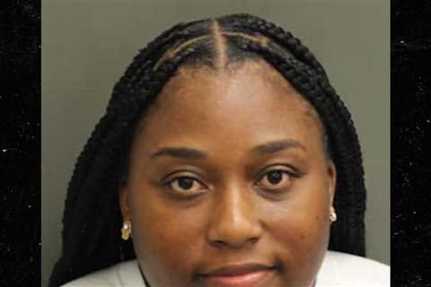 Woman Faces Over 100 Felony Charges For Allegedly Leaking Info to Drug Ring