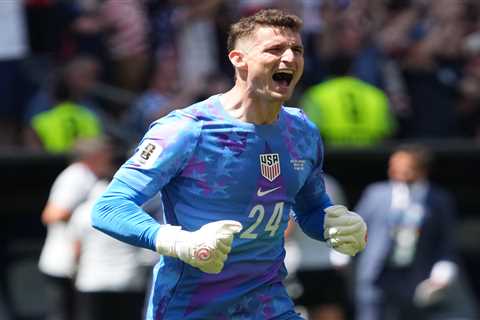 Matt Freese’s girlfriend Kelsey celebrates USA World Cup win in patriotic outfit