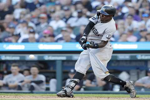 Jazz Chisholm’s big homer helps Yankees snap skid day after lollipop hijinks