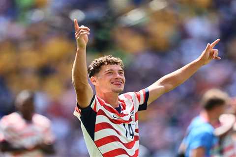 ‘Country Roads’ gave USMNT epic ‘shared moment’ at World Cup — go behind the scenes of song..