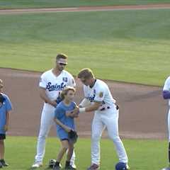 Twins prospect Walter Jenkins — nicknamed ‘Captain America’ — helps fainting fan in heroic moment