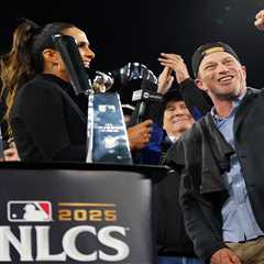 MLB Power Rankings, Award Tracker: Who should buy, sell at trade deadline?