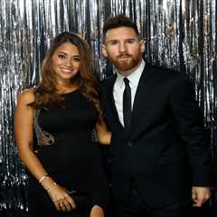 Cristiano Ronaldo’s fiancée gives Lionel Messi’s wife outfit gift during World Cup: ‘Wish you all..