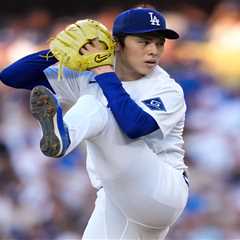 Roki Sasaki rebounds, Mookie Betts breaks late tie as Dodgers win another series