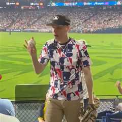 Philly fans boo infamous ballhawk after getting ball at All-Star Game