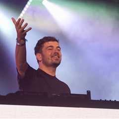 Martin Garrix Debuts U2 Collab ‘Fireflies’ With The Edge at Tomorrowland in Belgium